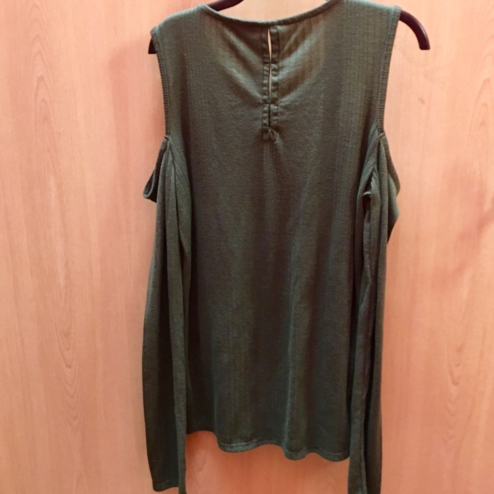 Jessica Simpson Cold-Shoulder Top - Picture 2 of 7